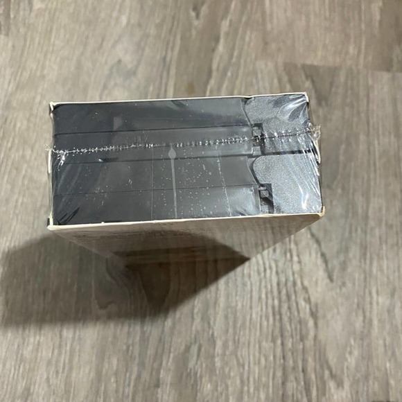 REDS Sealed 2 VHS Set - Picture 4 of 4